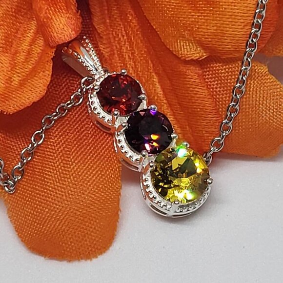 New, Mozambique Garnet Ring and Pendant Necklace, Size 5 - Picture 7 of 14